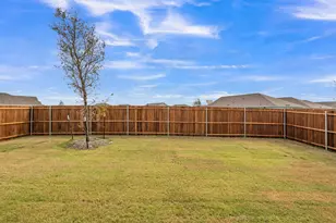 7904 Thornton Dr, McKinney, TX 75071 - Photo 34