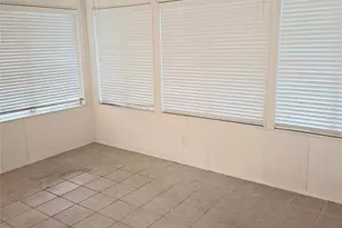 918 Bridges Dr, Arlington, TX 76012 - Photo 6