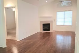 918 Bridges Dr, Arlington, TX 76012 - Photo 8