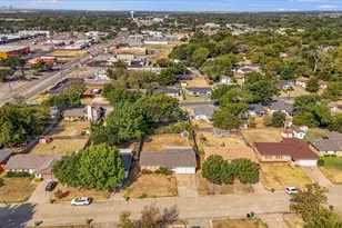813 Jerry Ln, Bedford, TX 76022 - Photo 28