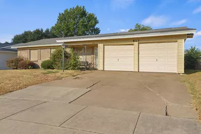 813 Jerry Lane, Bedford, TX 76022 - Photo 2