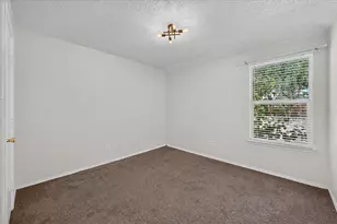 844 Canyon Cove Dr, Burleson, TX 76028 - Photo 14