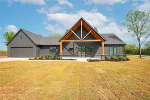 4863 Co Rd 1098, Celeste, TX 75423 - Photo 16