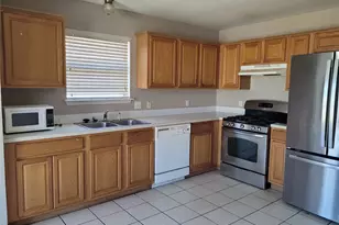 7545 Diamond Springs Tr, Fort Worth, TX 76123 - Photo 4