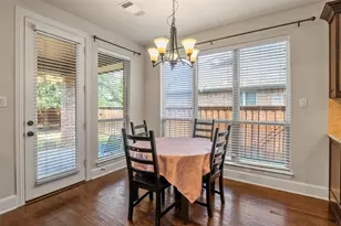 419 Paluxy Dr, Irving, TX 75039 - Photo 12