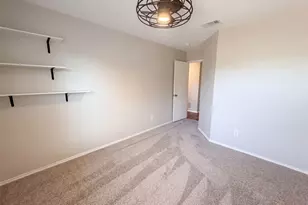 809 Canyon Cove Dr, Burleson, TX 76028 - Photo 16