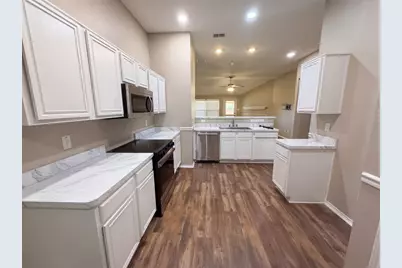 809 Canyon Cove Drive, Burleson, TX 76028 - Photo 22