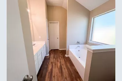 809 Canyon Cove Drive, Burleson, TX 76028 - Photo 10