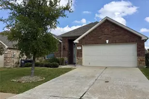 2824 Dawn Springs Dr, Little Elm, TX 75068 - Photo 1