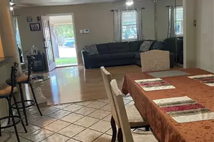 325 Sparks Dr, Grand Prairie, TX 75051 - Photo 6