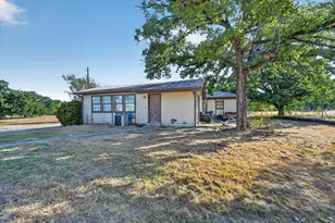 2332 County Rd 411, Alvarado, TX 76009 - Photo 12