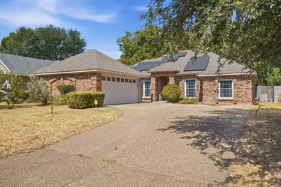 1708 Willow Vale Drive, Fort Worth, TX 76134 - Photo 1