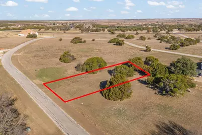 7420 S Aberdeen Drive, Cleburne, TX 76033 - Photo 2