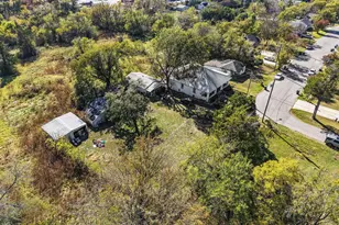 600 E Washington St, Denison, TX 75021 - Photo 8