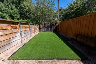 1139 Kings Hwy, Dallas, TX 75208 - Photo 16