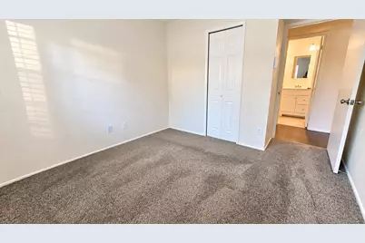 7114 Chinaberry Road, Dallas, TX 75249 - Photo 14