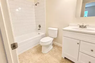7114 Chinaberry Rd, Dallas, TX 75249 - Photo 12