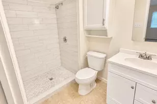 7114 Chinaberry Rd, Dallas, TX 75249 - Photo 4