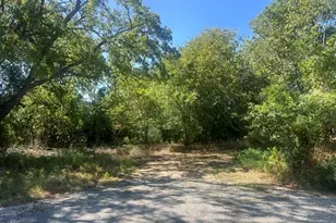 276 Castle Dr, Pottsboro, TX 75076 - Photo 1