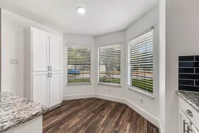 515 Post Oak Road, Grapevine, TX 76051 - Photo 16