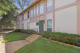 10584 High Hollows Dr, Dallas, TX 75230 - Photo 16