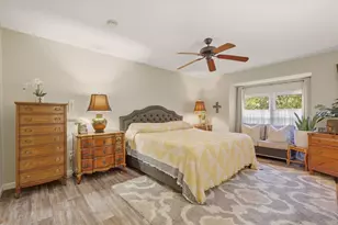 10584 High Hollows Dr, Dallas, TX 75230 - Photo 8
