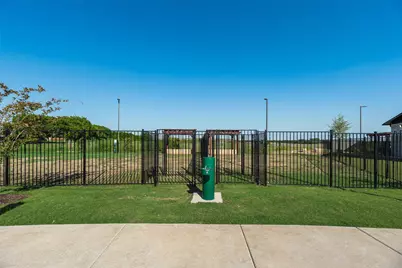 7005 Adderly Road, Pilot Point, TX 76258 - Photo 38