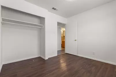 2563 Wood Valley Drive, Dallas, TX 75211 - Photo 18