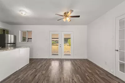 2563 Wood Valley Drive, Dallas, TX 75211 - Photo 6