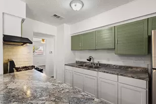 2563 Wood Valley Dr, Dallas, TX 75211 - Photo 10