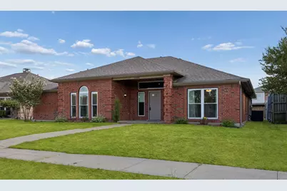 7406 Bayview Drive, Rowlett, TX 75088 - Photo 2