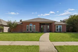 7406 Bayview Dr, Rowlett, TX 75088 - Photo 1
