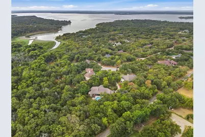 2050 E Oak Shores Drive, Cross Roads, TX 76227 - Photo 28