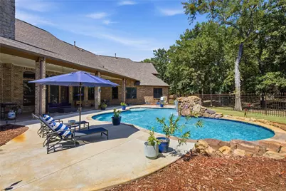 2050 E Oak Shores Drive, Cross Roads, TX 76227 - Photo 24