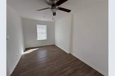 3233 Springview Avenue, Dallas, TX 75216 - Photo 8