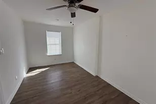 3233 Springview Ave, Dallas, TX 75216 - Photo 8