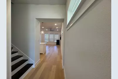 8207 Nunley Lane, Dallas, TX 75231 - Photo 2