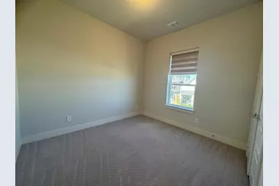 8207 Nunley Lane, Dallas, TX 75231 - Photo 18