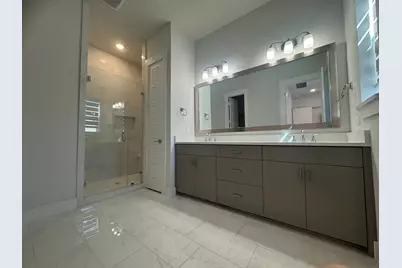 8207 Nunley Lane, Dallas, TX 75231 - Photo 10
