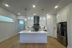 8207 Nunley Ln, Dallas, TX 75231 - Photo 8
