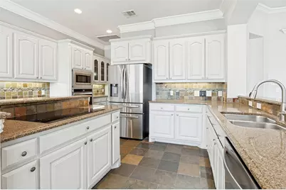 806 Cobblestone Court, Cedar Hill, TX 75104 - Photo 12