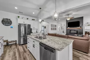 421 Vaquero, Weatherford, TX 76087 - Photo 6