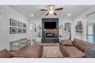 421 Vaquero, Weatherford, TX 76087 - Photo 14