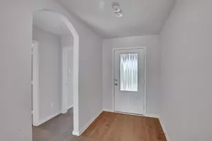 921 Clark Dr, Ferris, TX 75125 - Photo 6