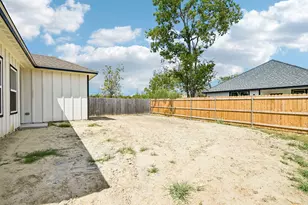 305 Campbell St, Terrell, TX 75160 - Photo 32