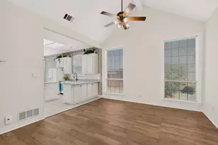 6615 Shelton Home Ct, Arlington, TX 76017 - Photo 2