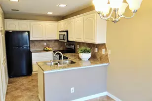 517 Ranch Trail, Irving, TX 75063 - Photo 12