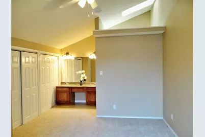 517 Ranch Trail #127, Irving, TX 75063 - Photo 24