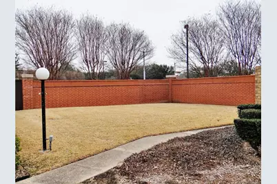 517 Ranch Trail #127, Irving, TX 75063 - Photo 30