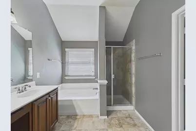 15737 Landing Creek Lane, Fort Worth, TX 76262 - Photo 28